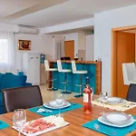 וילה De Pinus *